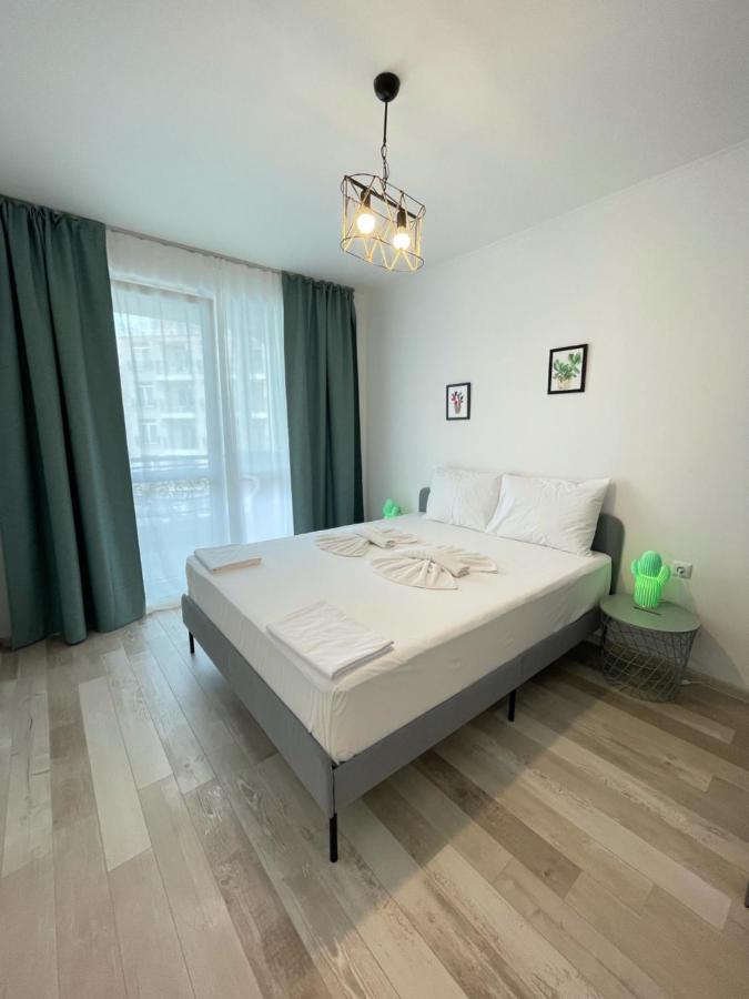 Izida Palace Apartments Napospart Kültér fotó